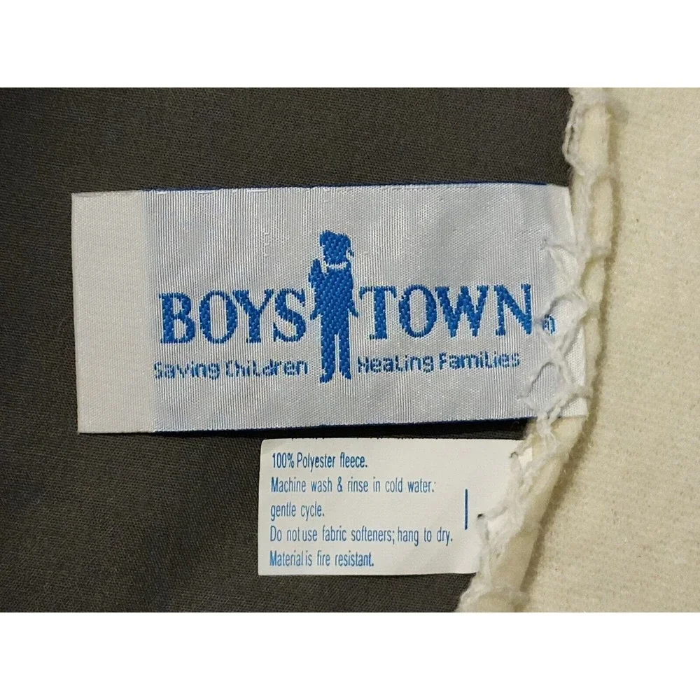 Boys Town Kids Fleece Blanket Now I Lay Me Down To Sleep Norman Rockwell 48"x33" - Picture 4 of 5
